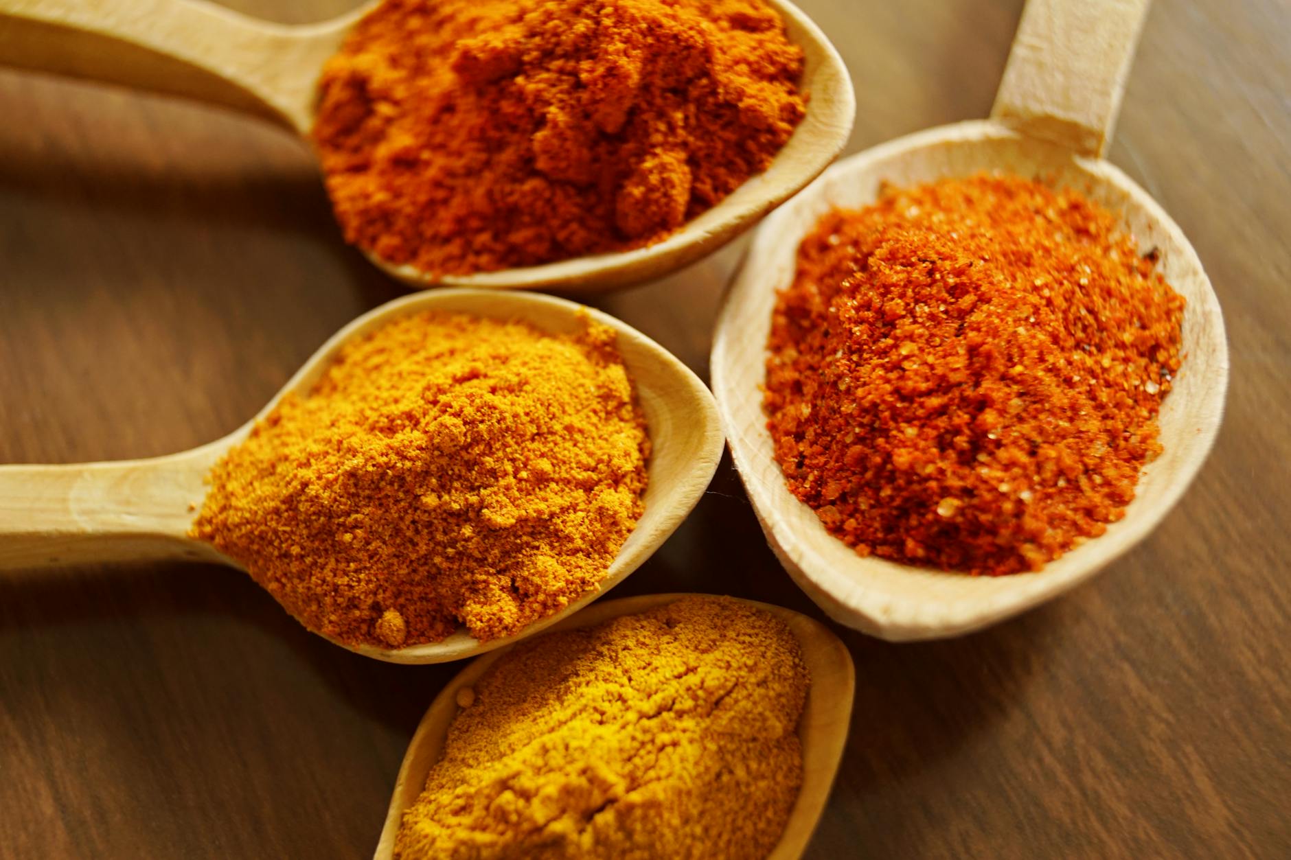 Read more about the article 6 Amazing Benefits of Using Turmeric in Your Garden